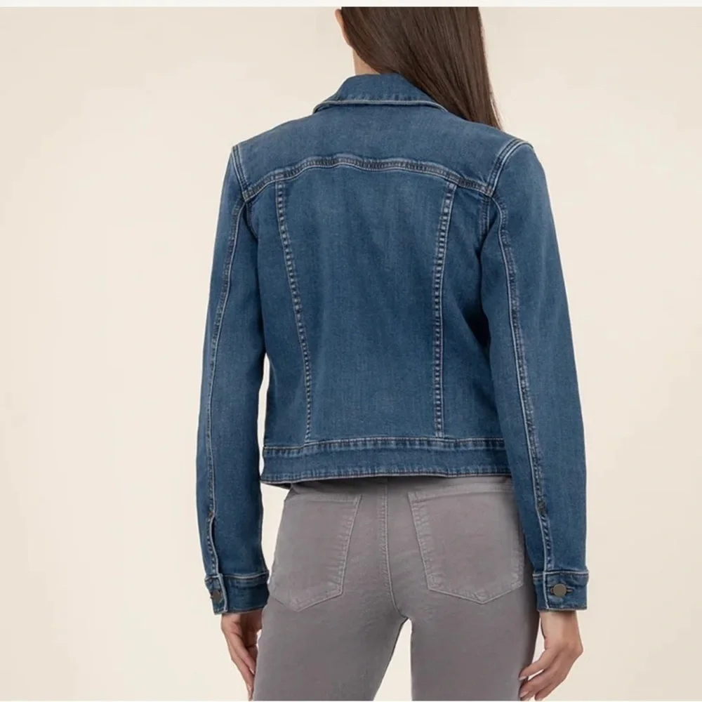 Kut From Cloth Women's Blue Denim Jacket NWT size Small